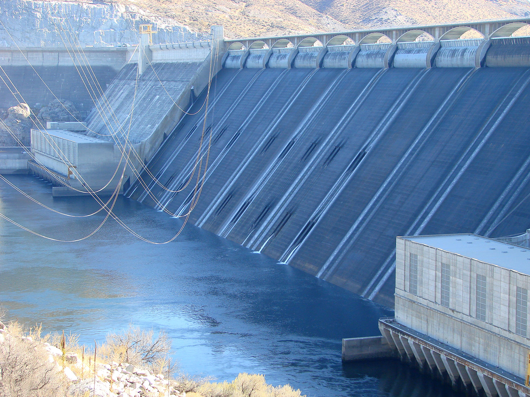 pic_Grand_Coulee_Dam__Eastern_Washington_State__USA UCUT